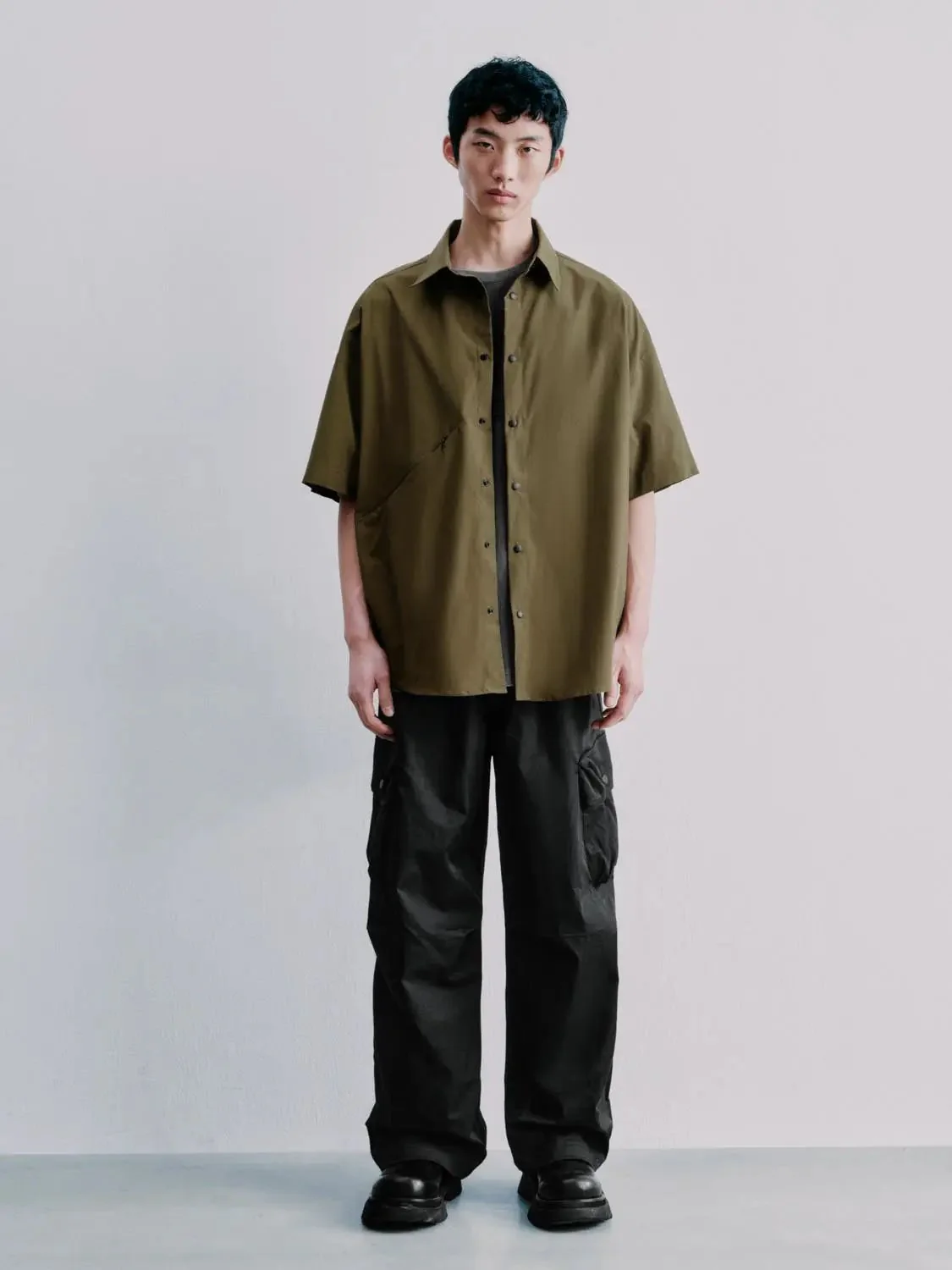 8254-short-sleeve-shirts-4.webp Short Sleeve Shirts