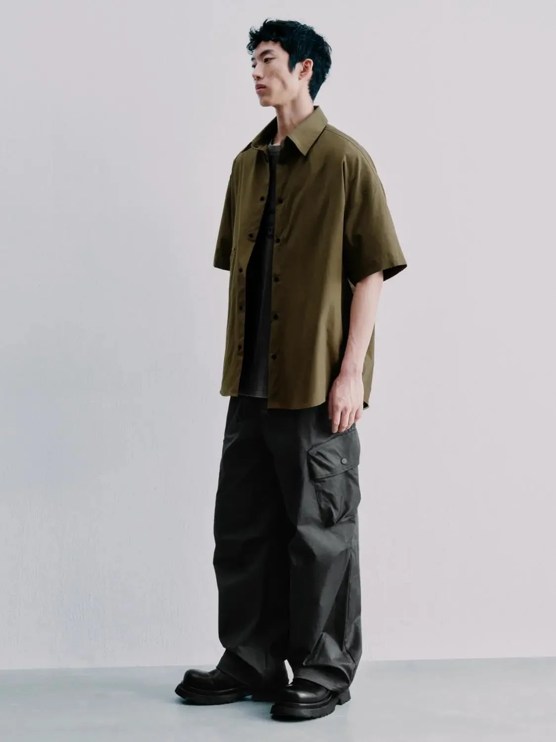 8254-short-sleeve-shirts-5.webp Short Sleeve Shirts