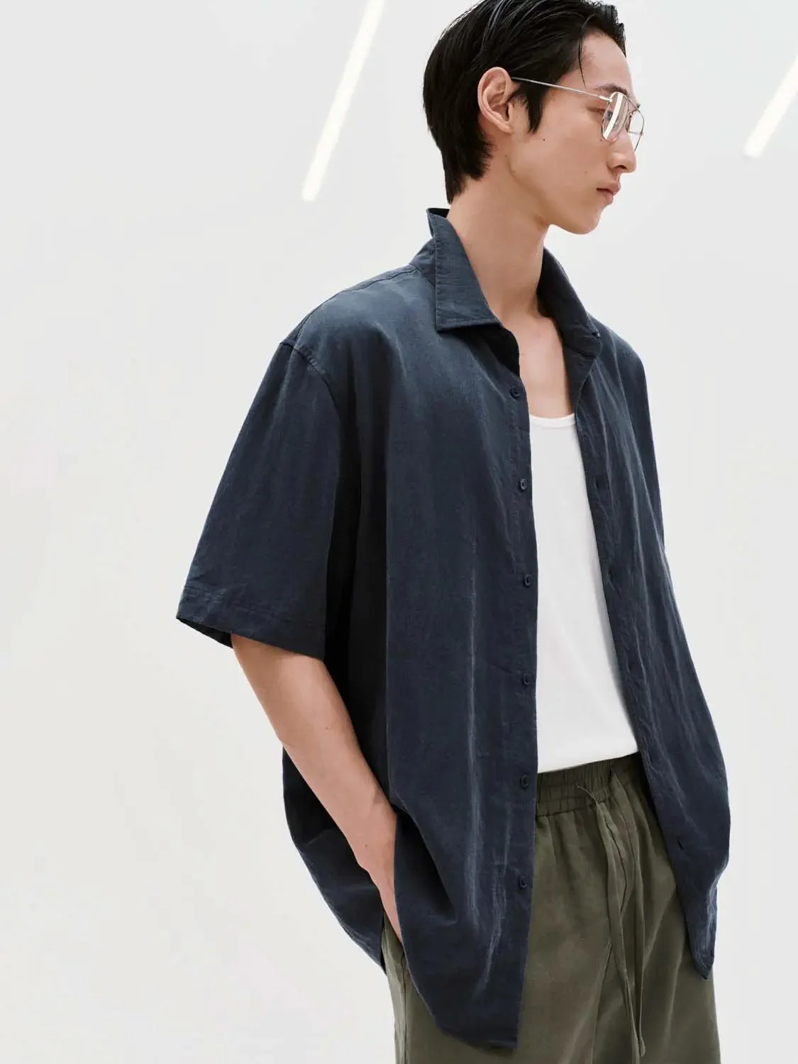 8258-short-sleeve-shirts-2.webp Short Sleeve Shirts