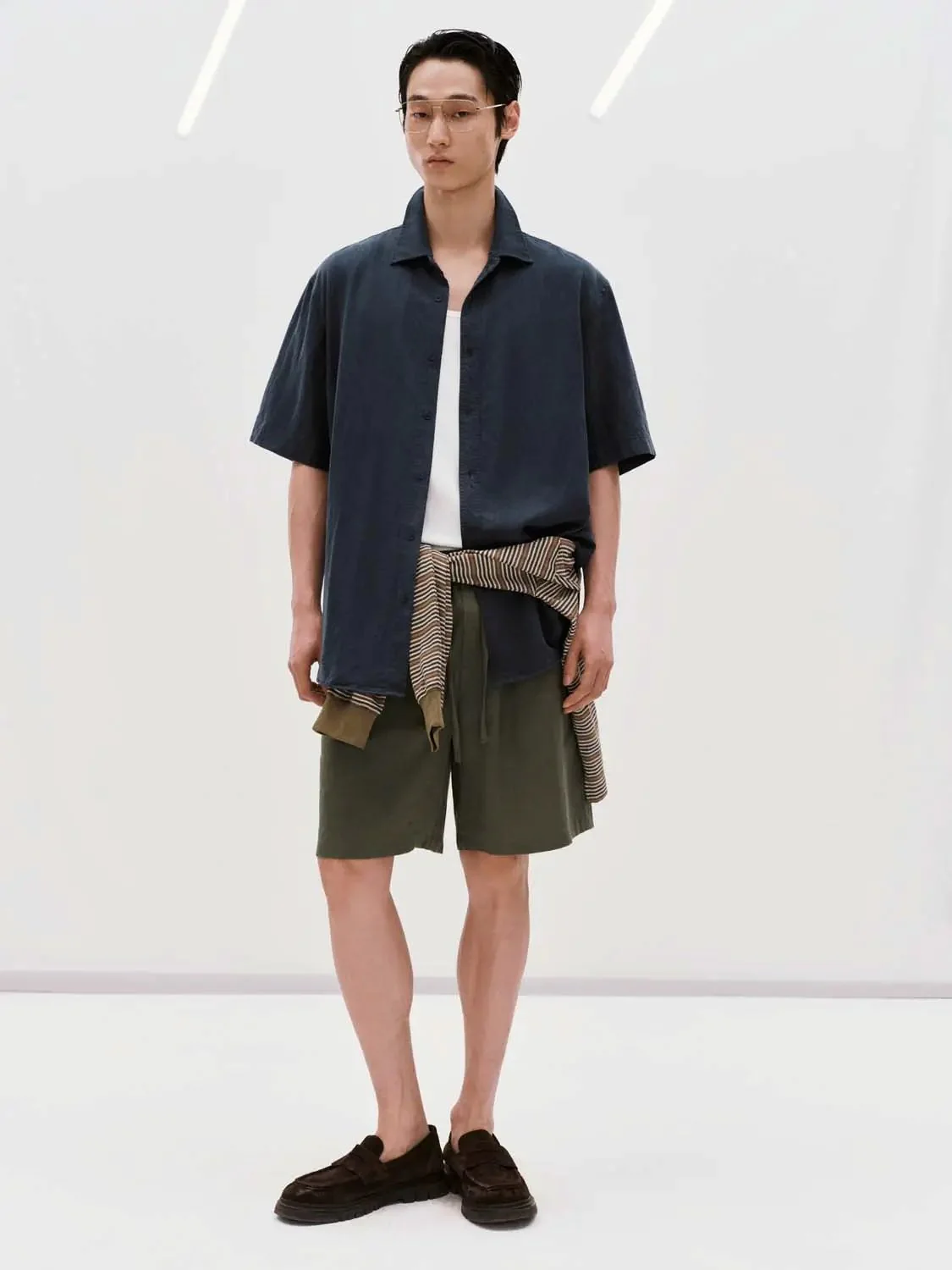 8258-short-sleeve-shirts-6.webp Short Sleeve Shirts