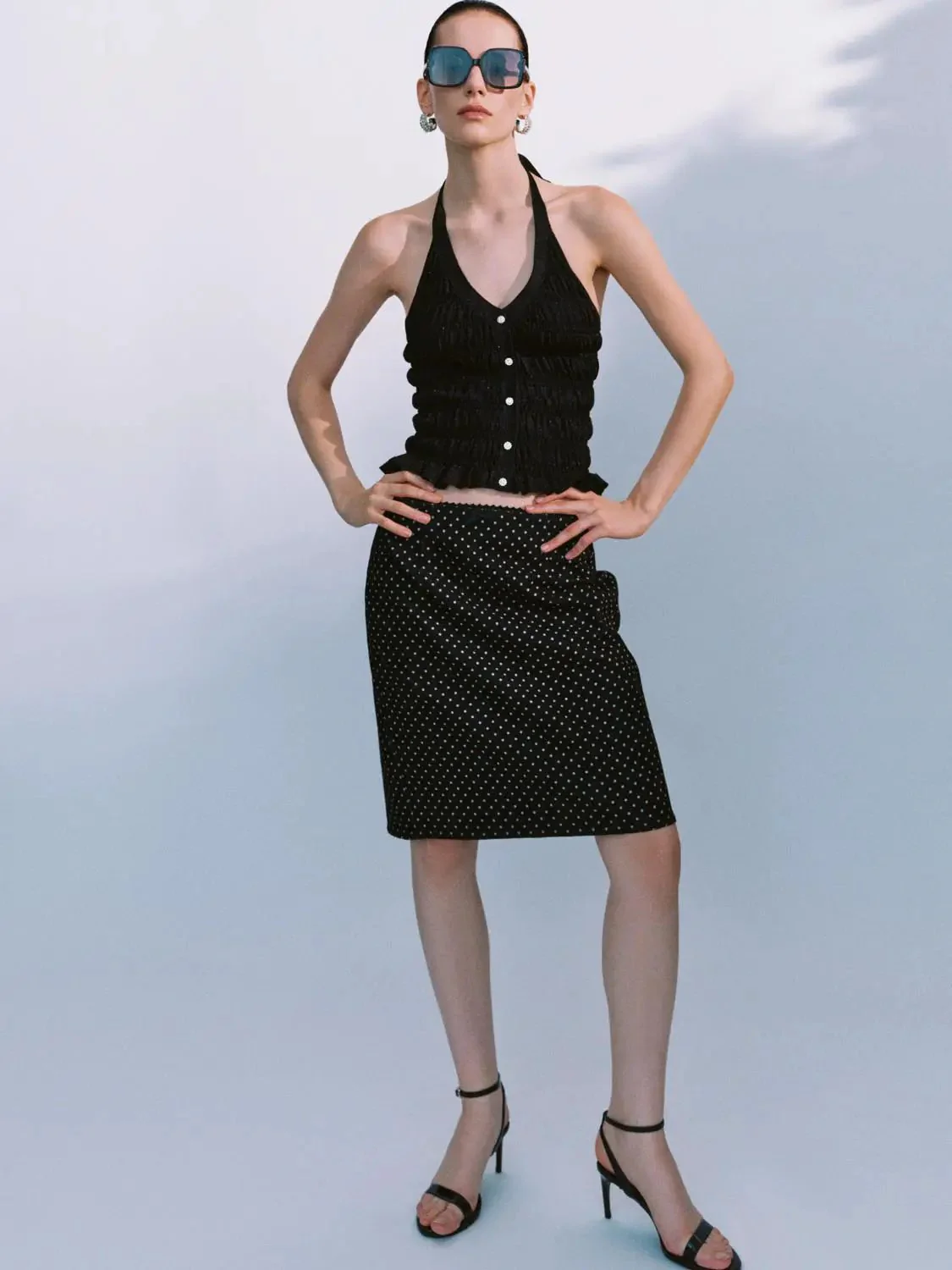 8442-knitted-halter-neck-tops-5.webp Knitted Halter Neck Tops