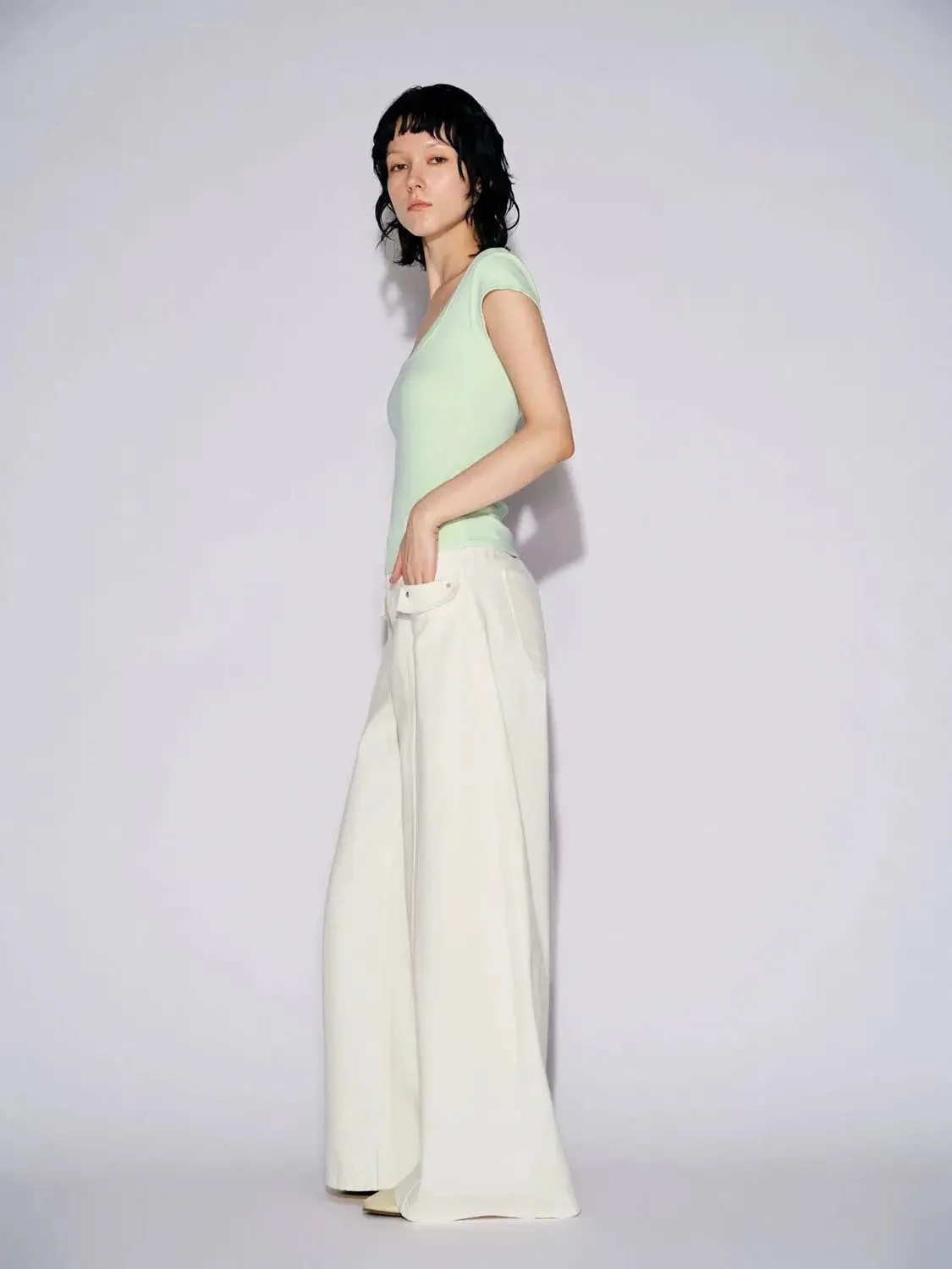8459-mint-green-viscose-cotton-blend-scoop-neck-t-shirts-29.webp Mint Green Viscose Cotton Blend Scoop Neck T-Shirts