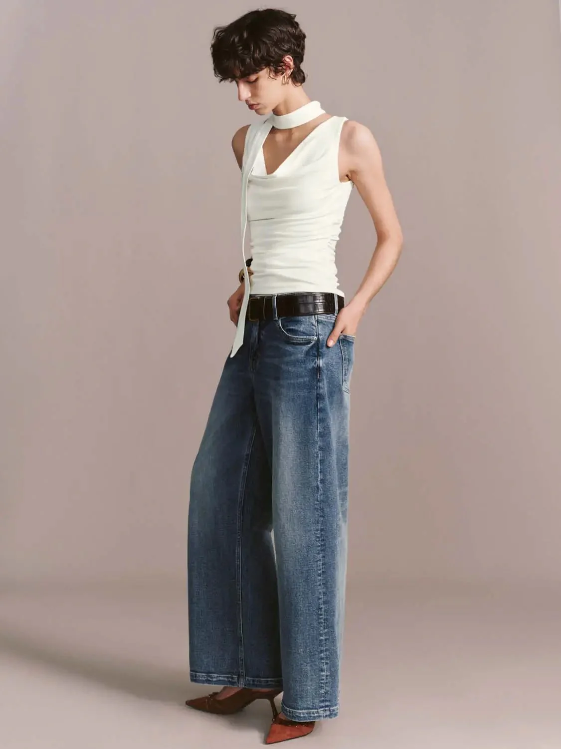 852-viscose-cotton-blend-cowl-neck-ruched-tank-top-4.webp Viscose-Cotton Blend Cowl Neck Ruched Tank Top