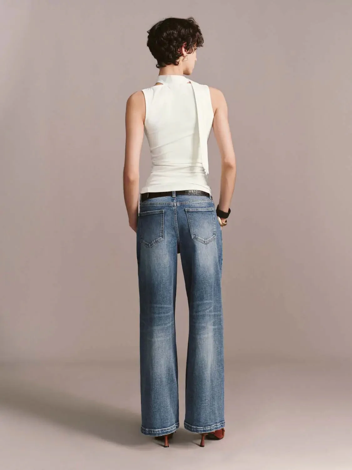 852-viscose-cotton-blend-cowl-neck-ruched-tank-top-6.webp Viscose-Cotton Blend Cowl Neck Ruched Tank Top