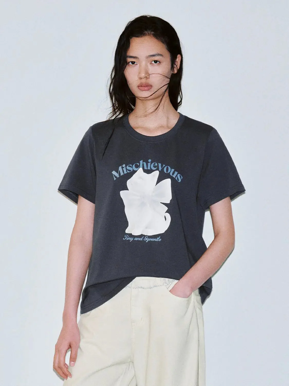 8642-graphic-relaxed-fit-crew-neck-t-shirts-1.webp Graphic Relaxed Fit Crew Neck T-Shirts