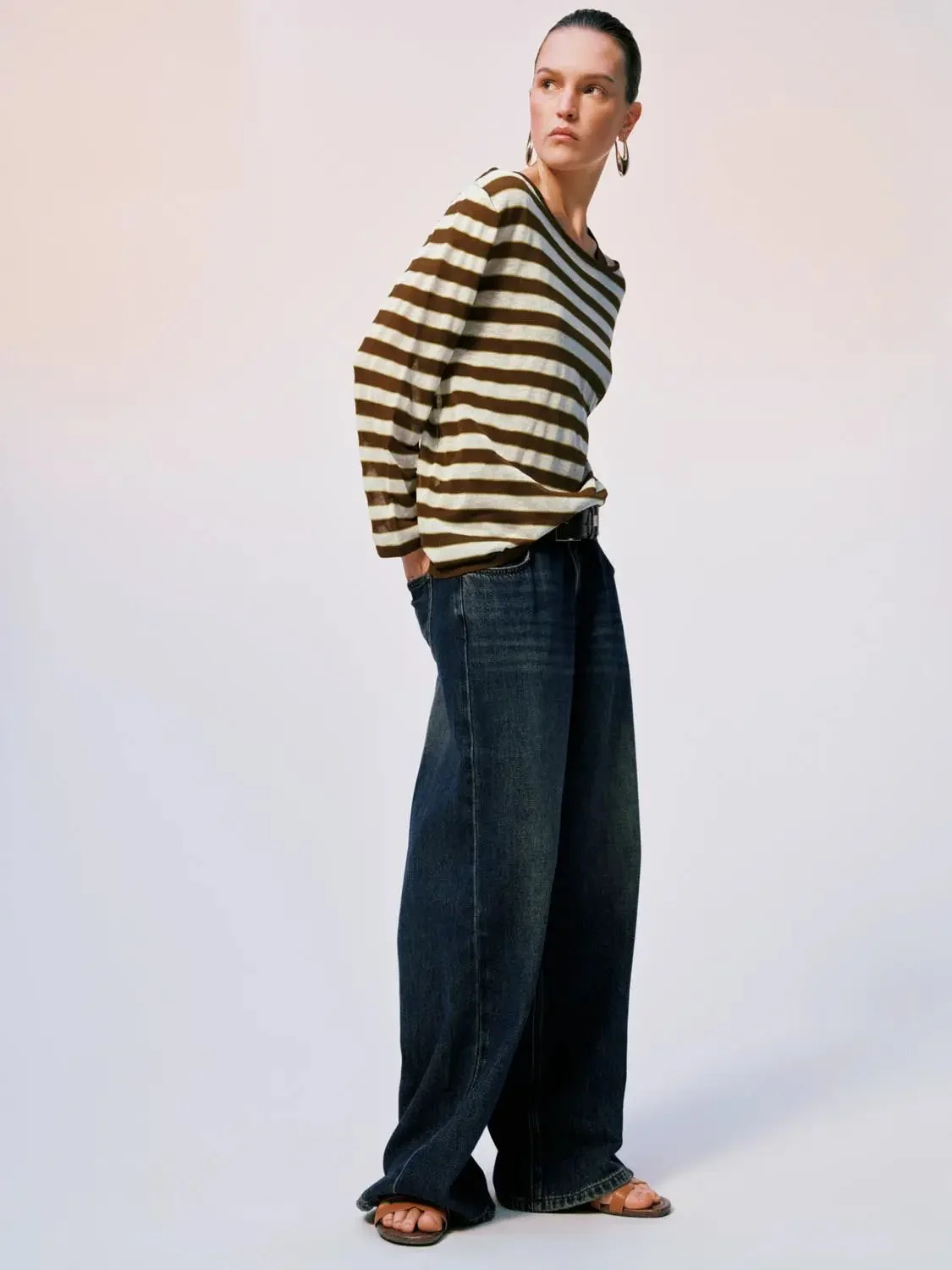 8700-cotton-blend-striped-knitted-long-sleeve-t-shirts-5.webp Cotton Blend Striped Knitted Long Sleeve T-Shirts