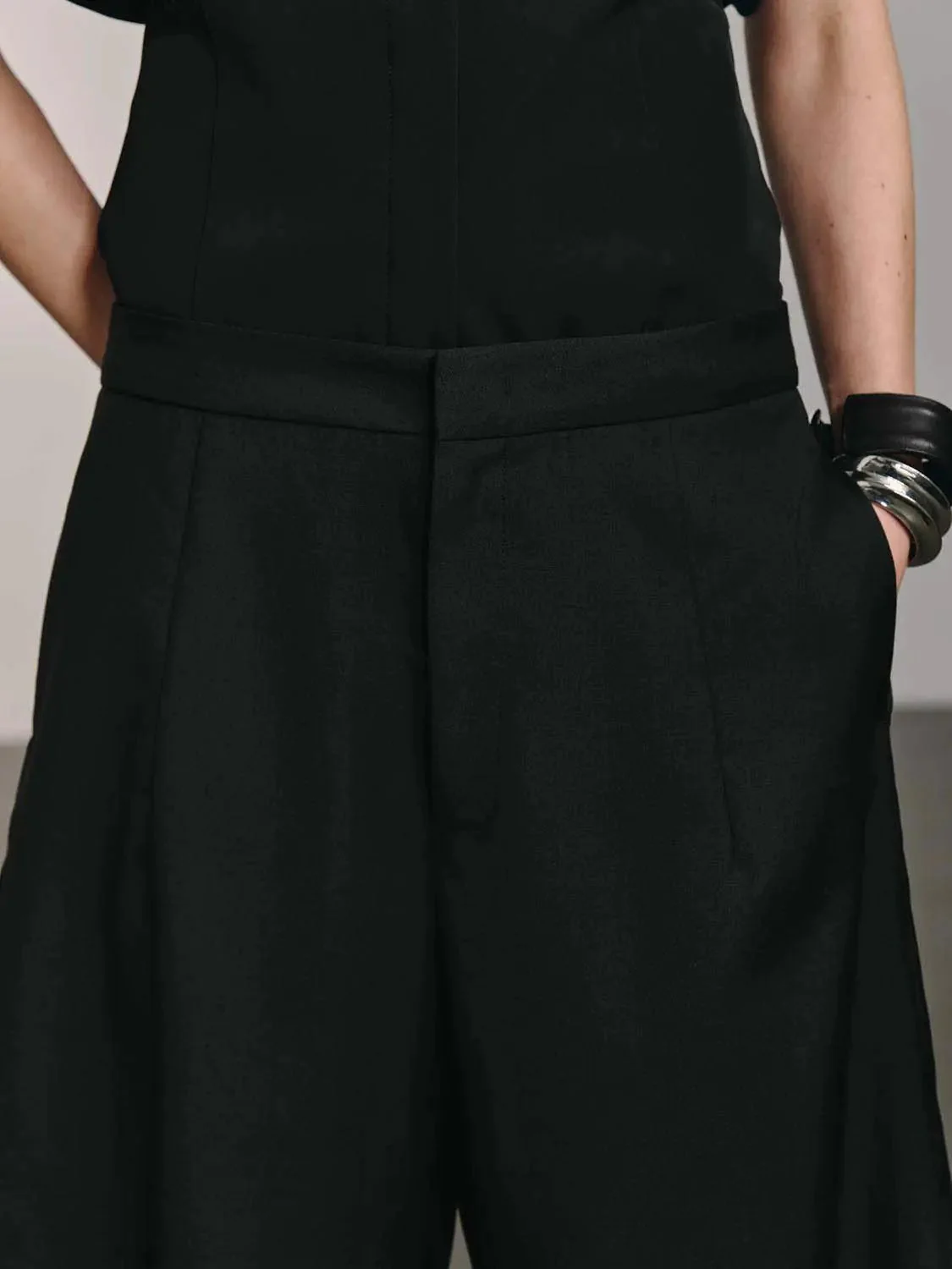 8717-polyester-wool-blend-with-slight-stretch-barrel-leg-pants-6.webp Polyester Wool Blend With Slight Stretch Barrel Leg Pants