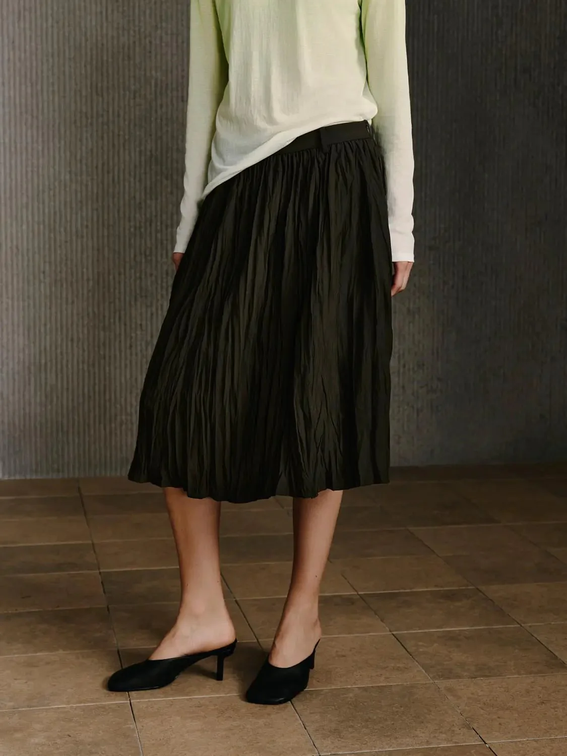 Pleated Pull On Midi Skirts