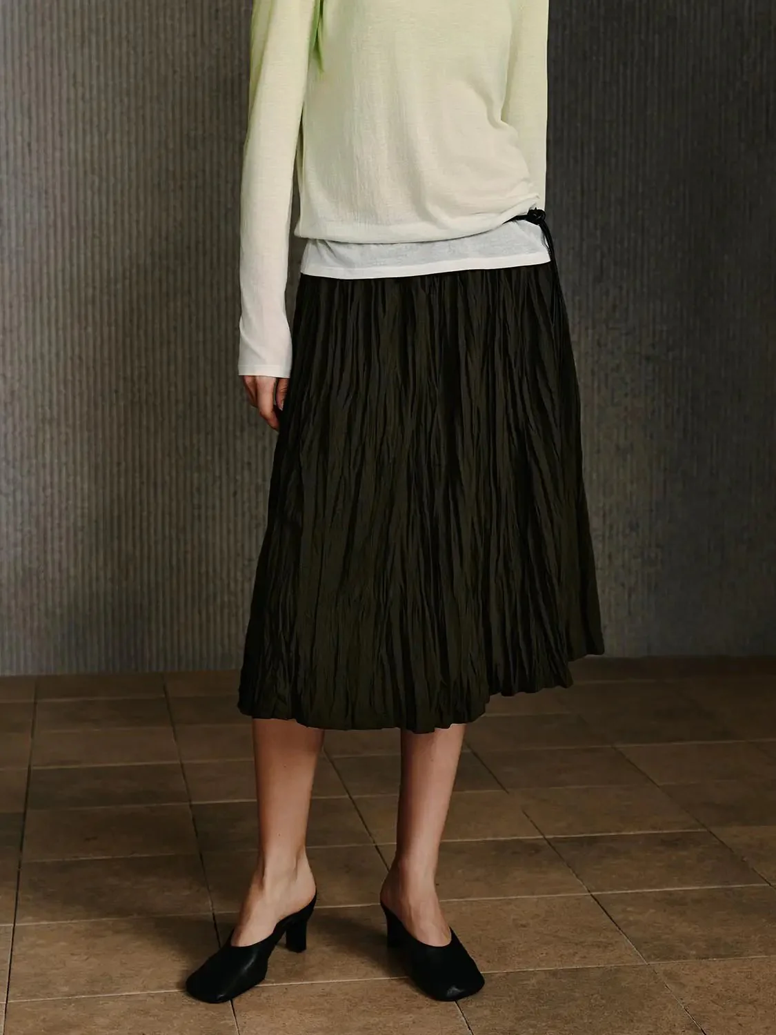 Pleated Pull On Midi Skirts