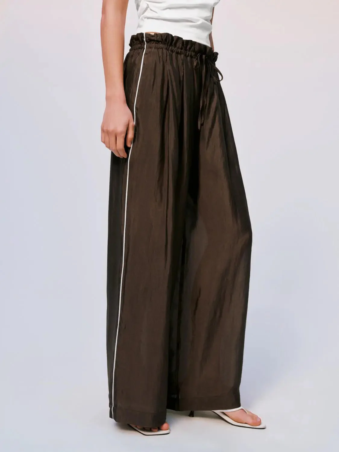 8788-viscose-polyester-wide-leg-drawstring-palazzo-pants-5.webp Viscose Polyester Wide Leg Drawstring Palazzo Pants