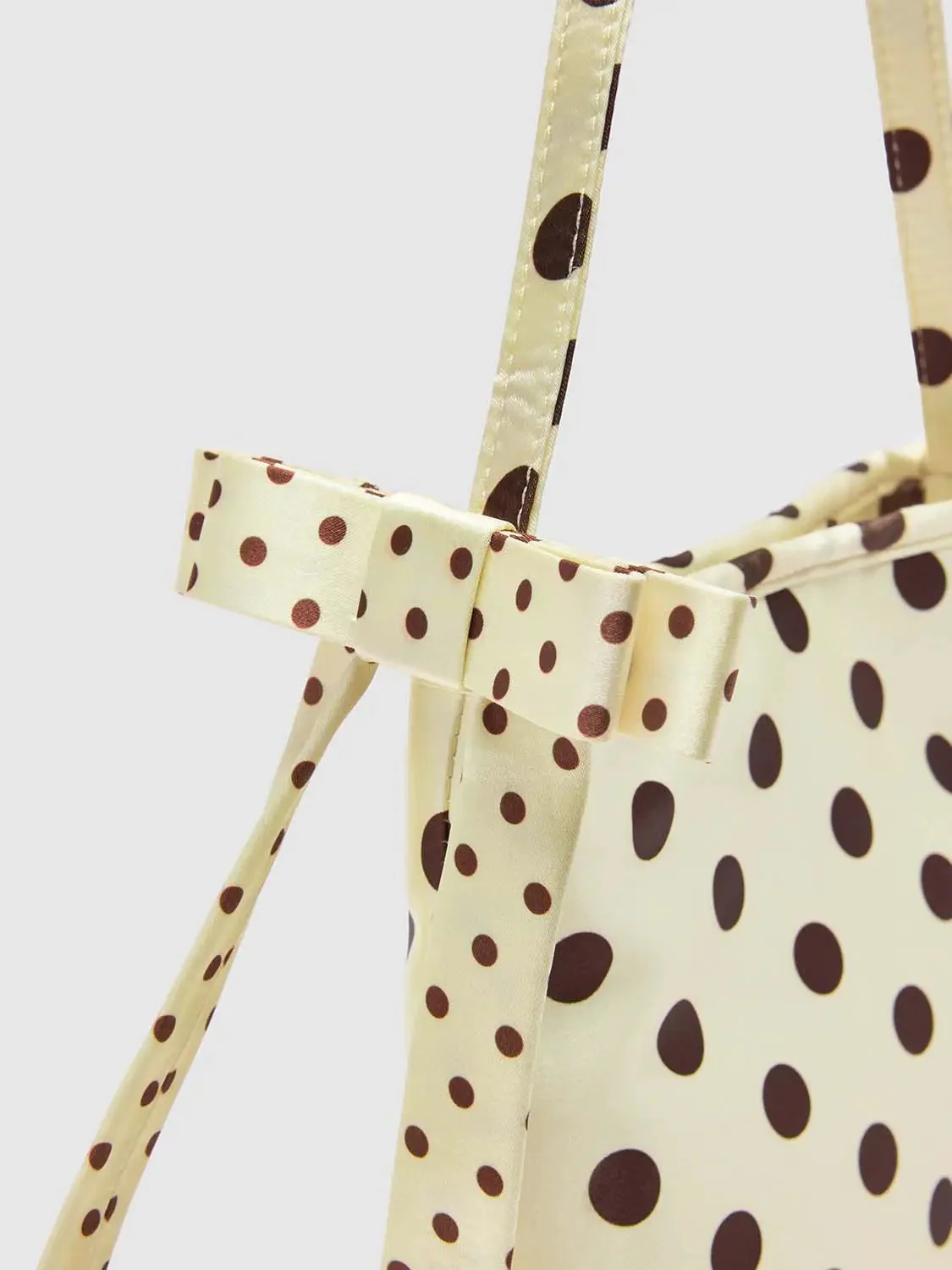 8793-textile-lined-shell-polka-dot-medium-stretch-minimalist-bags-7.webp Textile Lined Shell Polka Dot Medium Stretch Minimalist Bags