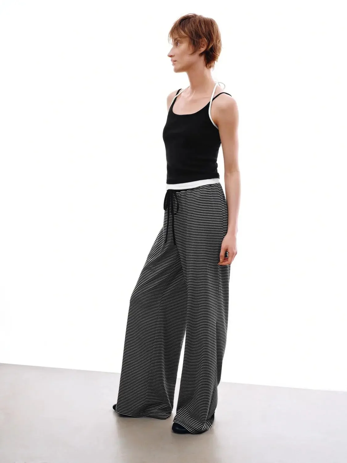 8903-striped-cotton-elastane-relaxed-wide-leg-pants-2.webp Striped Cotton Elastane Relaxed Wide Leg Pants