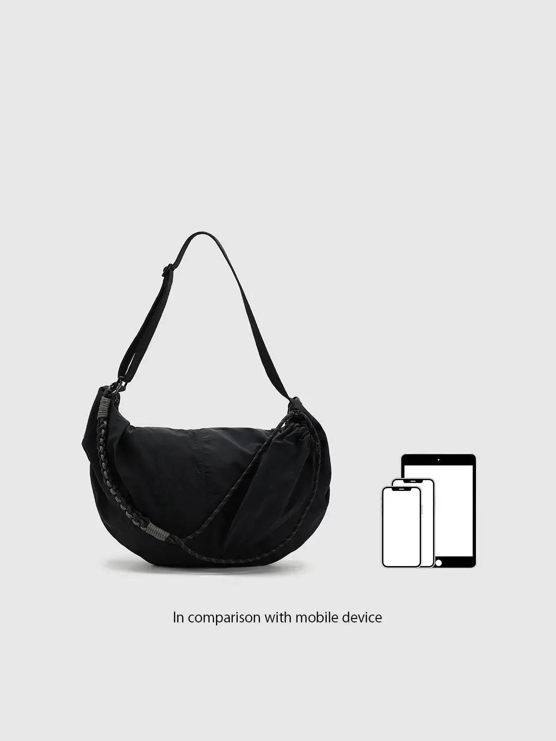 8916-oversized-crescent-crossbody-bags-7.webp Oversized Crescent Crossbody Bags