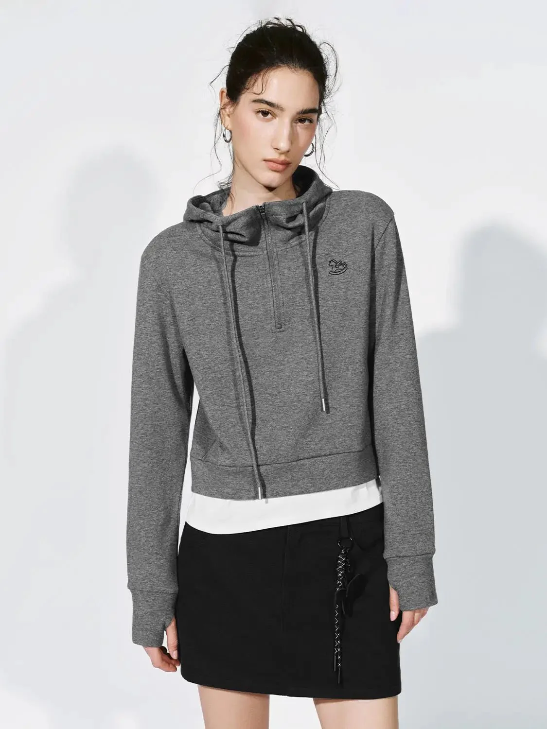 8920-cotton-blend-drawstring-hooded-half-zip-sweatshirt-1.webp Cotton Blend Drawstring Hooded Half Zip Sweatshirt