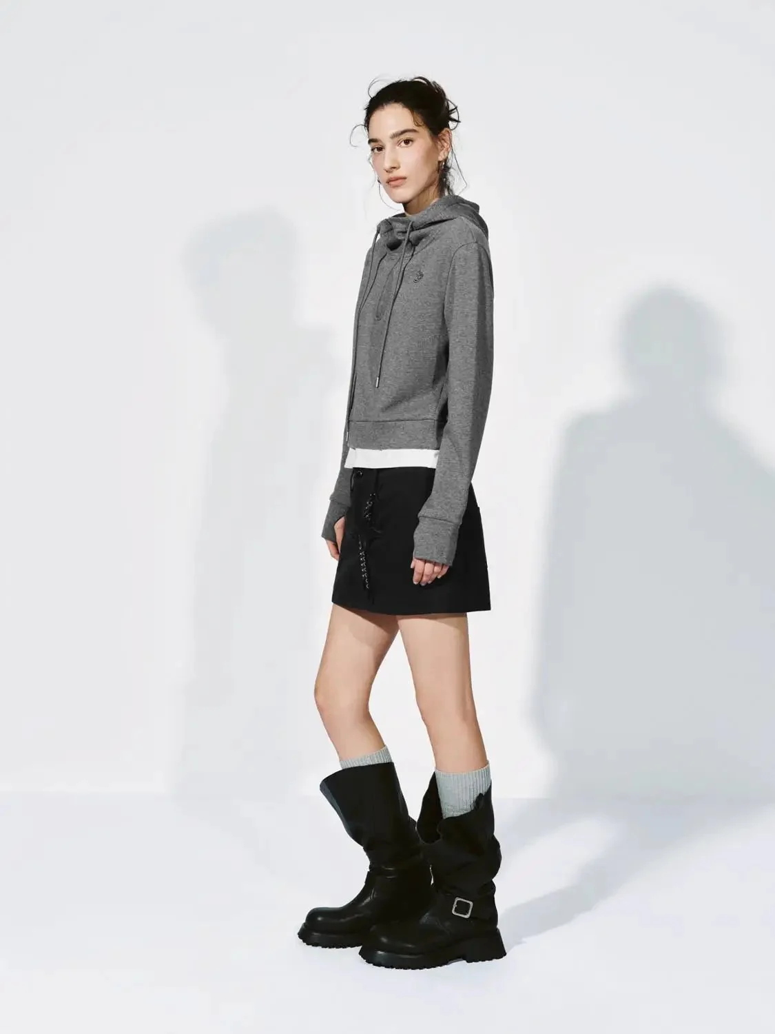 8920-cotton-blend-drawstring-hooded-half-zip-sweatshirt-5.webp Cotton Blend Drawstring Hooded Half Zip Sweatshirt