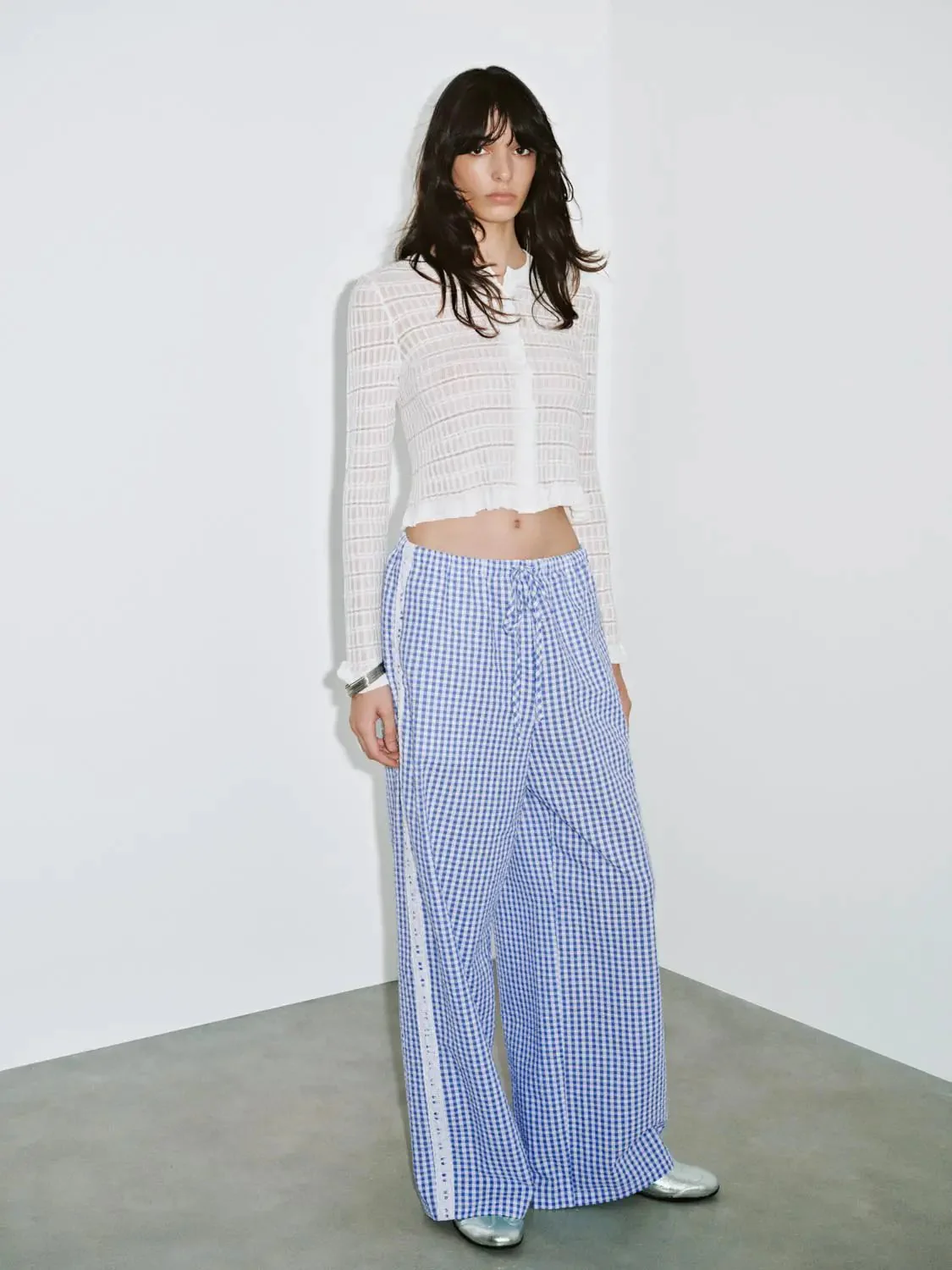 8991-wide-leg-pants-6.webp Wide-Leg Pants