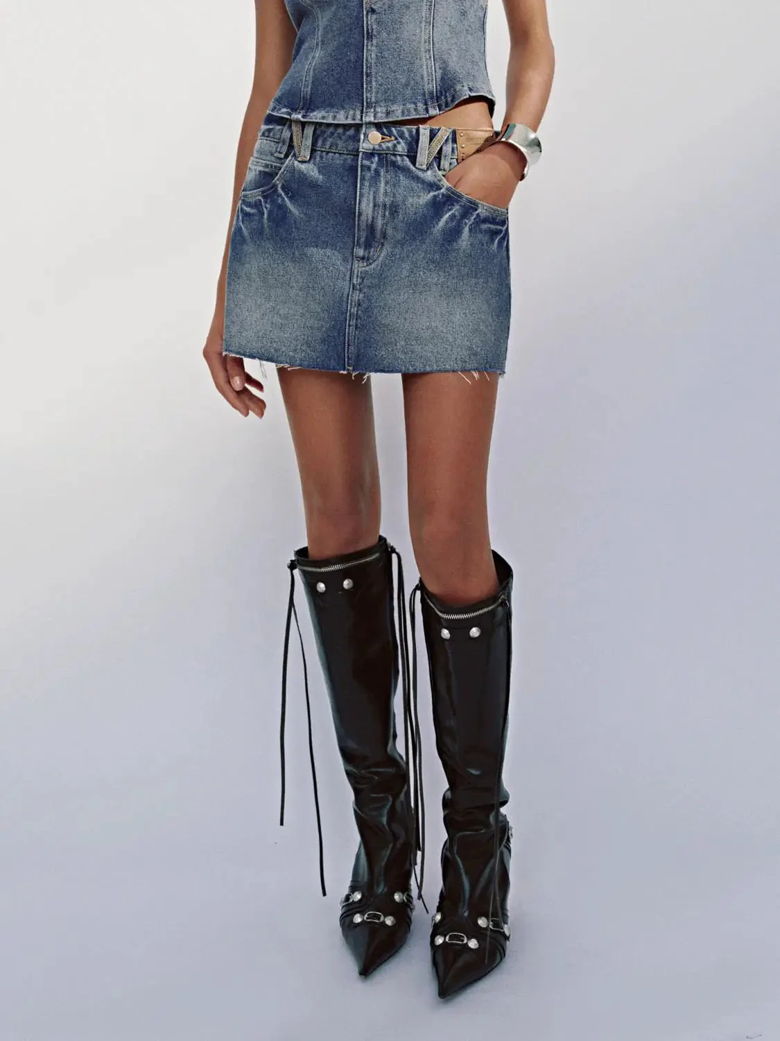 9021-denim-mini-skirts-1.webp Denim Mini Skirts