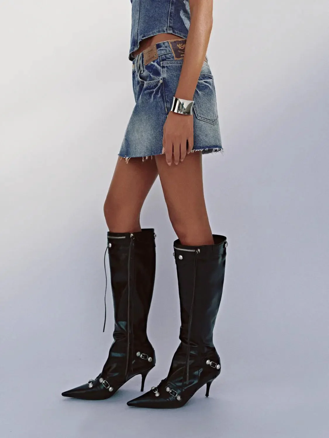 9021-denim-mini-skirts-3.webp Denim Mini Skirts