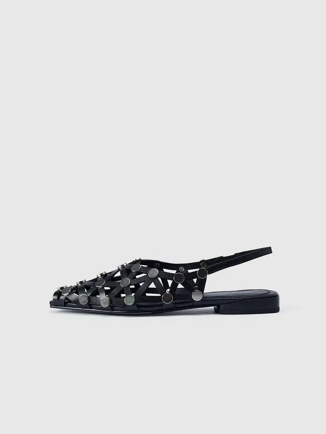9061-slingbacks-2.webp Slingbacks