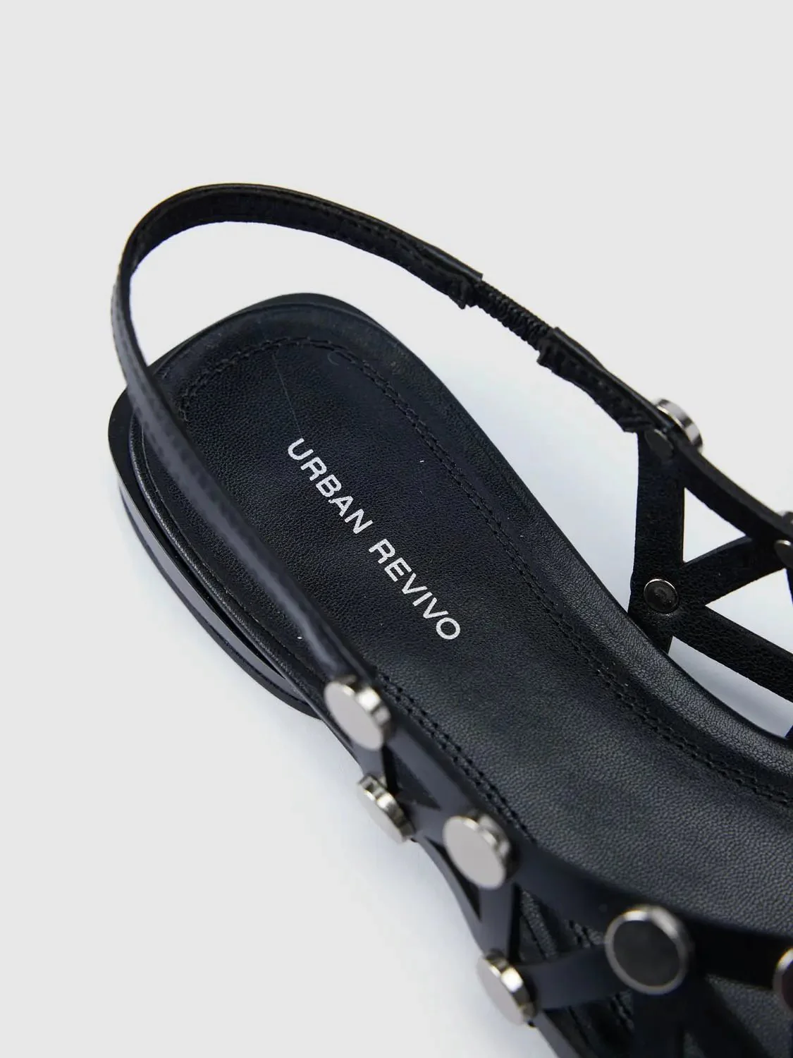 9061-slingbacks-6.webp Slingbacks