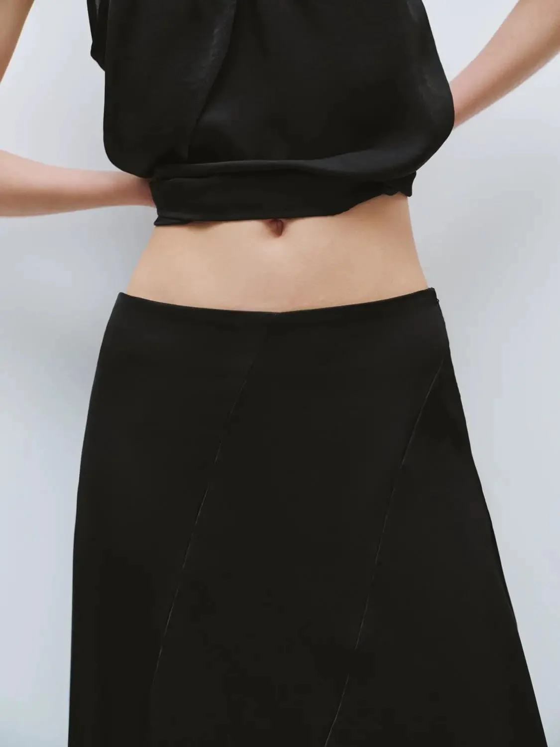 9080-irregular-lace-hem-a-line-skirts-5.webp Irregular Lace Hem A-Line Skirts