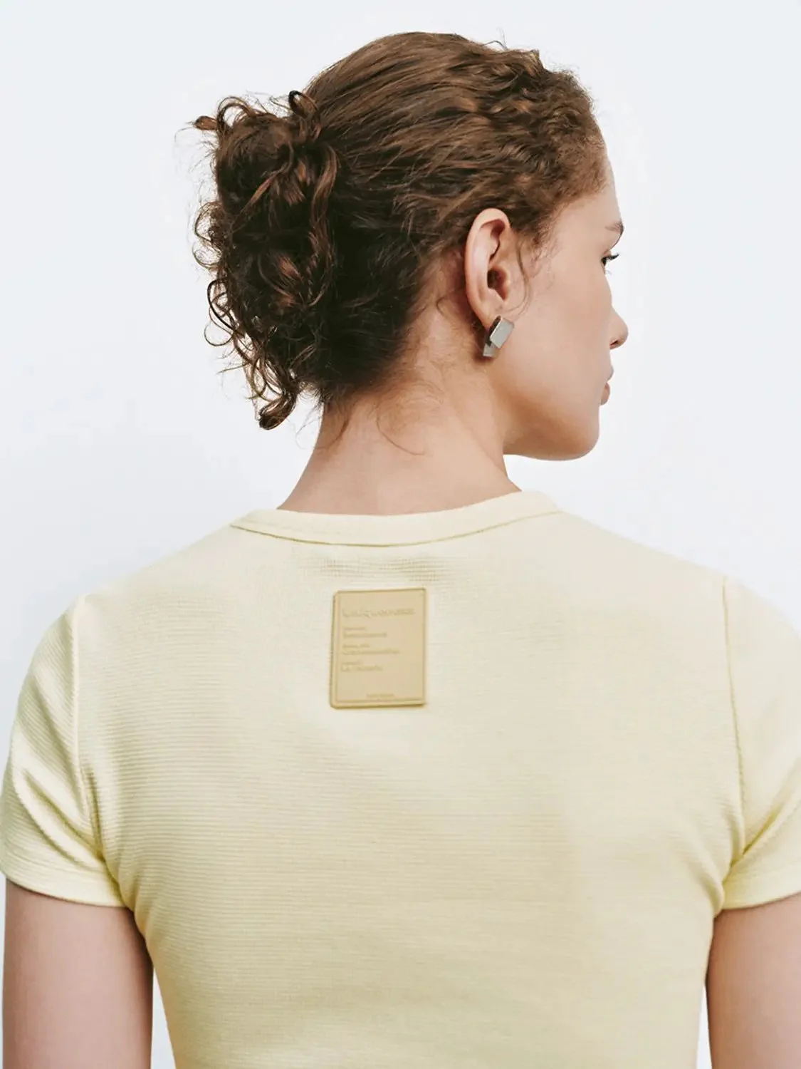 9126-cropped-cotton-blend-short-sleeve-t-shirts-3.webp Cropped Cotton Blend Short Sleeve T Shirts