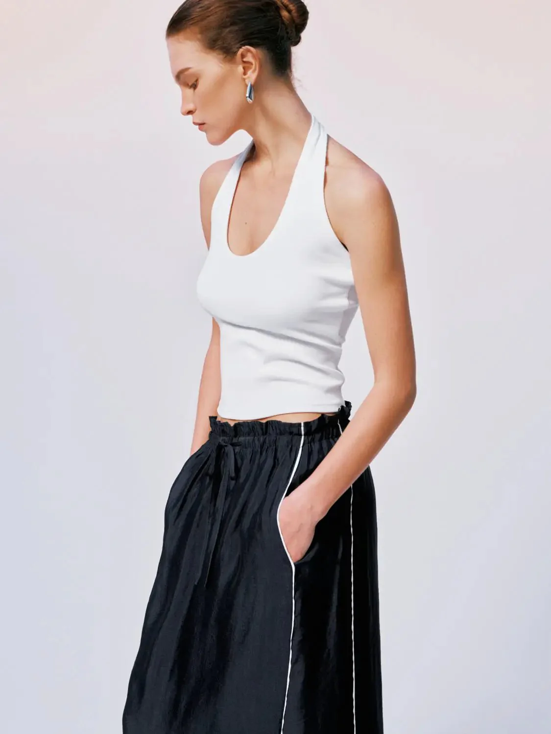 917-black-halter-neck-tops-in-viscose-cotton-elastane-blend-tops-10.webp Black Halter Neck Tops In Viscose Cotton Elastane Blend Tops