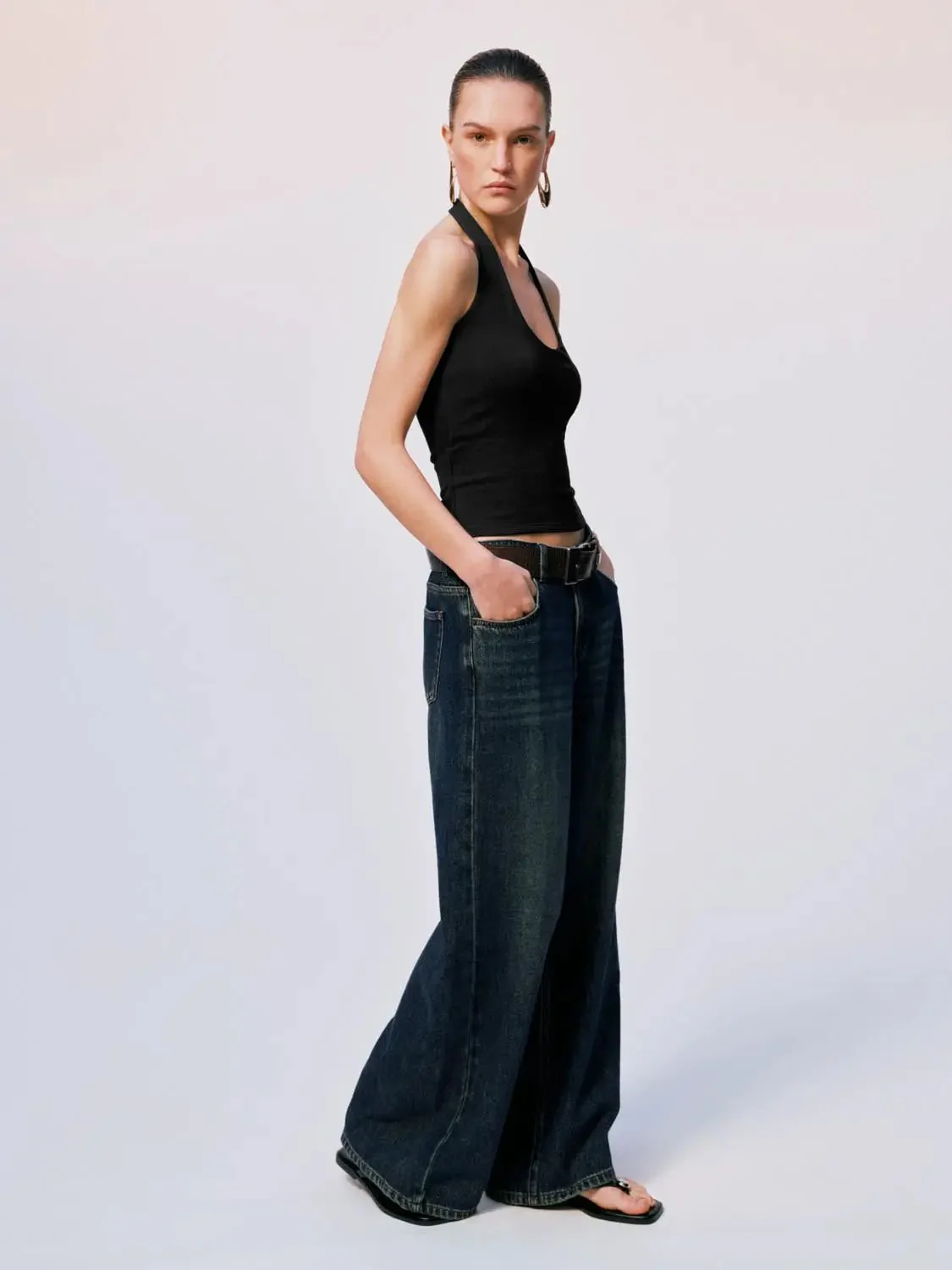 917-black-halter-neck-tops-in-viscose-cotton-elastane-blend-tops-4.webp Black Halter Neck Tops In Viscose Cotton Elastane Blend Tops