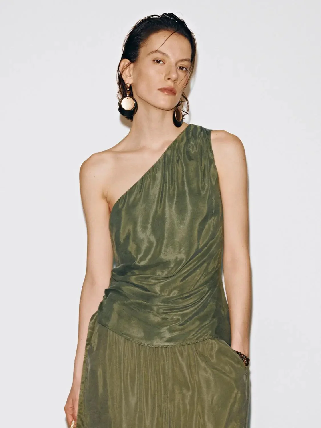 9196-one-shoulder-draped-overhead-shirts-9.webp One Shoulder Draped Overhead Shirts