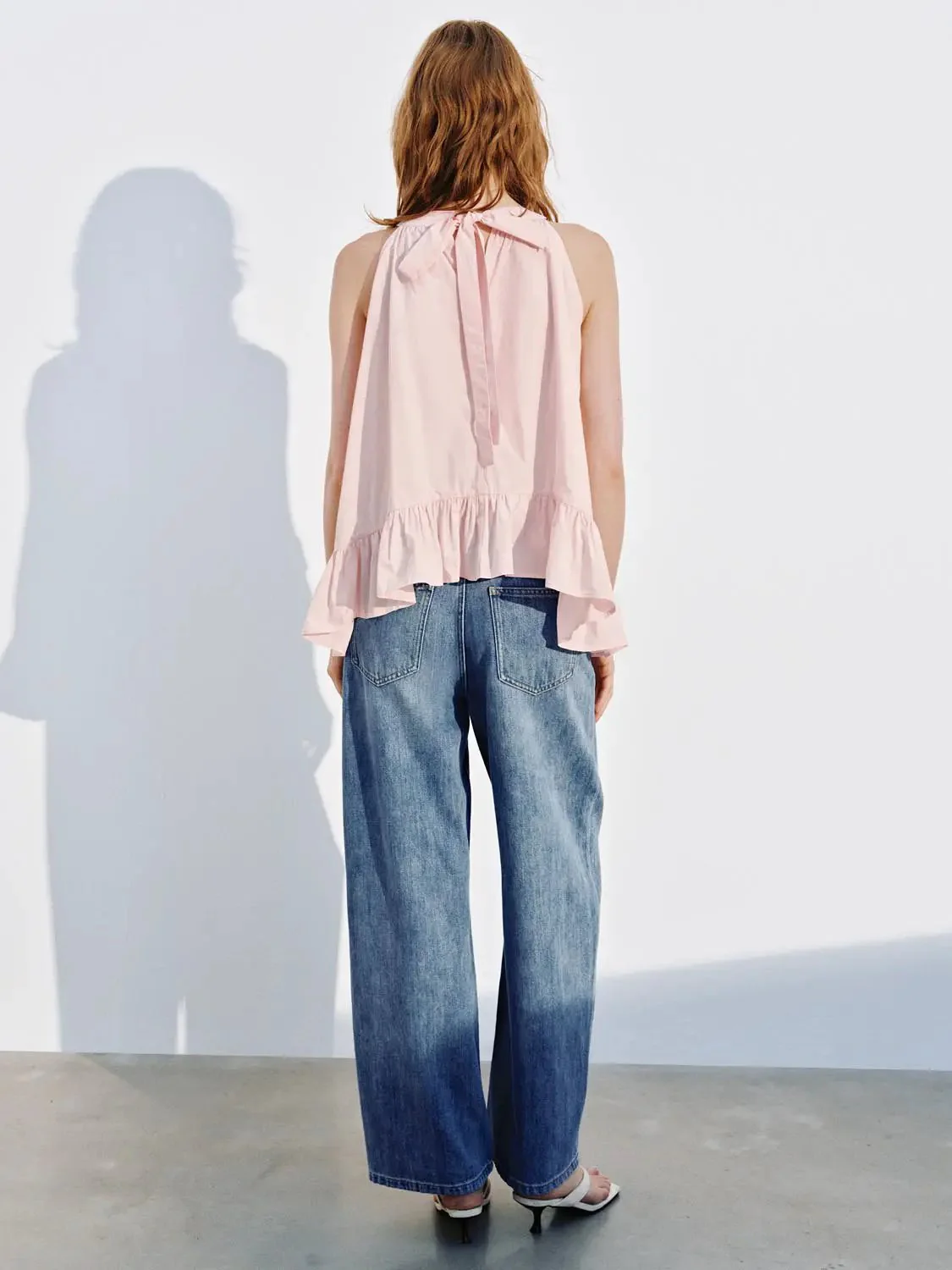 9219-barrel-leg-jeans-with-slight-stretch-for-everyday-comfort-4.webp Barrel Leg Jeans With Slight Stretch For Everyday Comfort