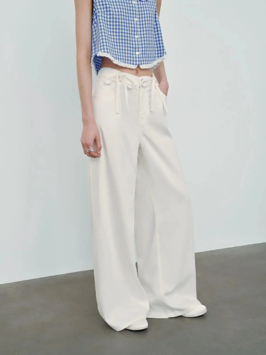 Bow Detail Wide Leg Jeans