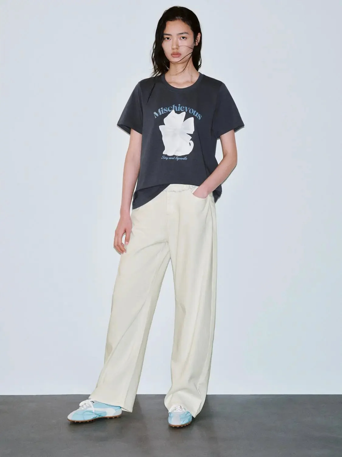 9232-ruffle-trim-straight-leg-pants-6.webp Ruffle Trim Straight Leg Pants