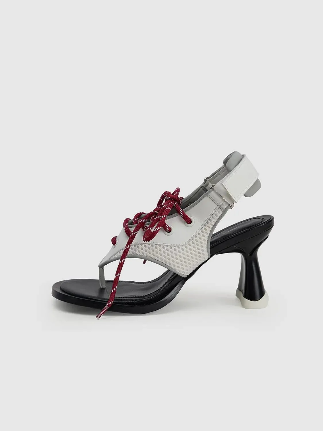 9258-sandals-2.webp Sandals