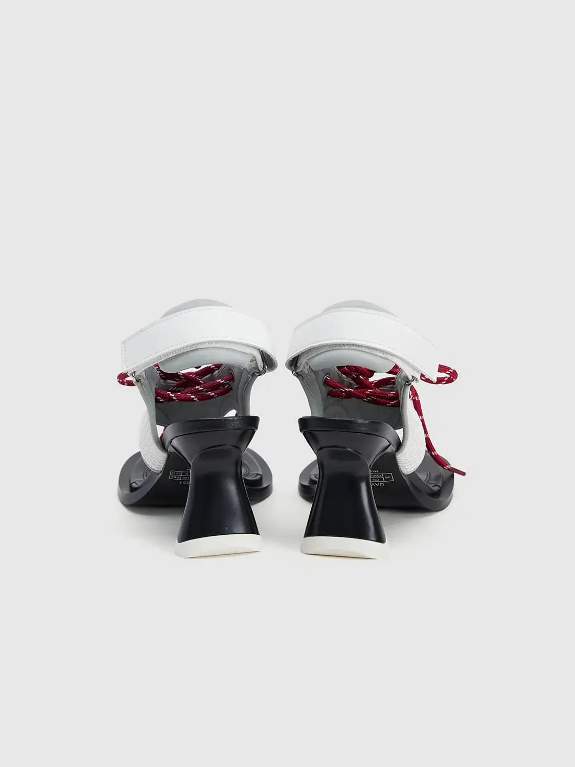 9258-sandals-4.webp Sandals