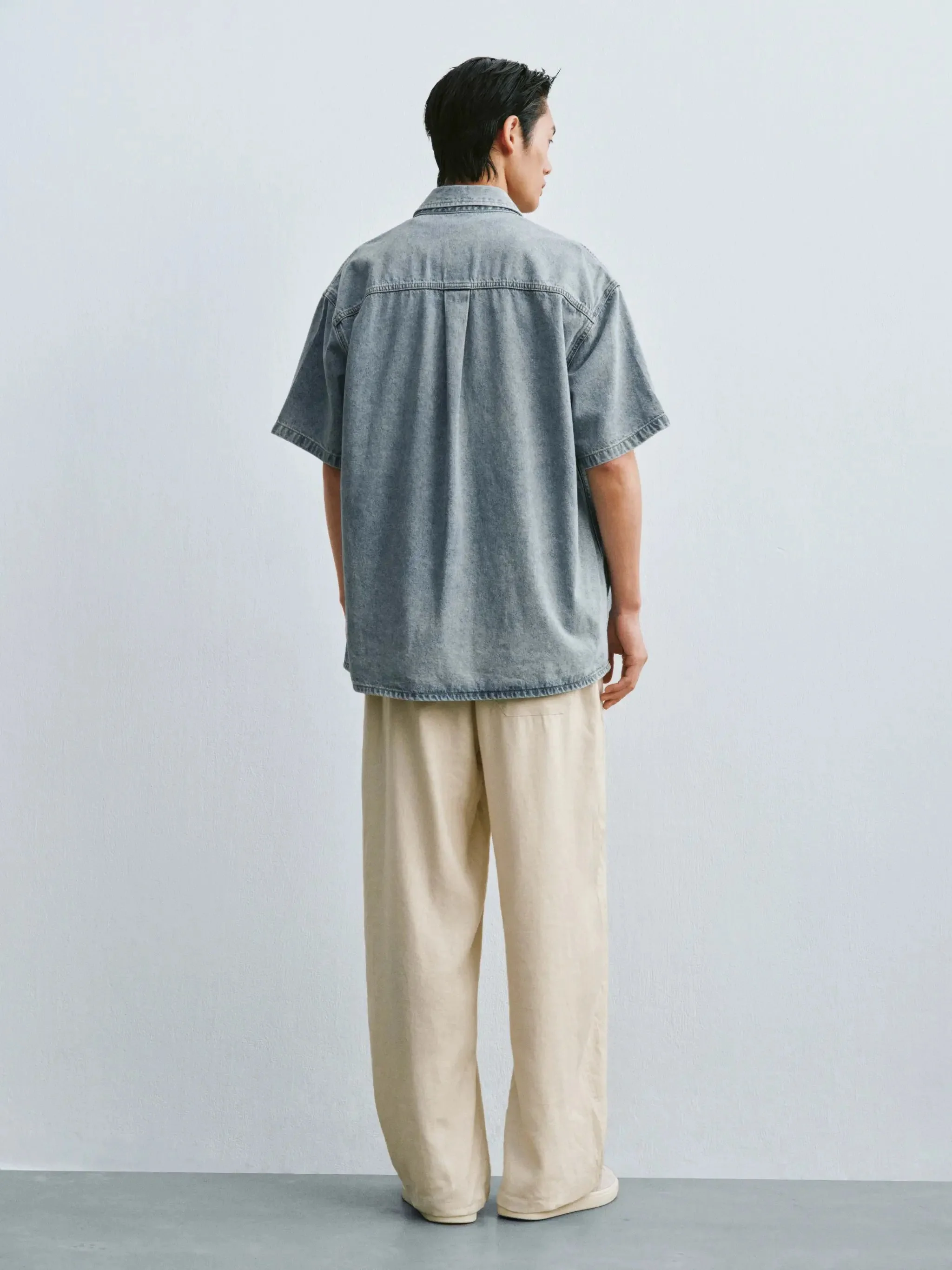 9300-patchwork-detail-short-sleeve-shirts-with-slight-stretch-and-medium-thickness-6.webp Patchwork Detail Short Sleeve Shirts With Slight Stretch And Medium Thickness