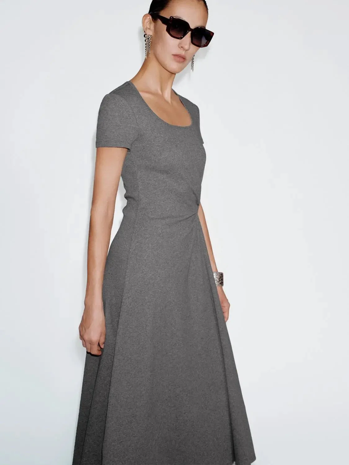 9781-cotton-blend-scoop-neck-draped-a-line-midi-dress-2.webp Cotton Blend Scoop Neck Draped A-Line Midi Dress