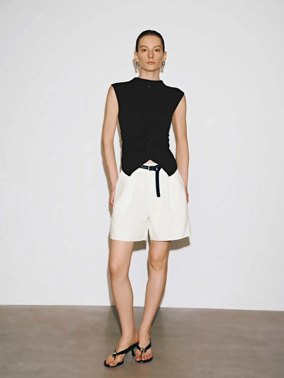Sleeveless Skinny-Fit Knitted Cardigans