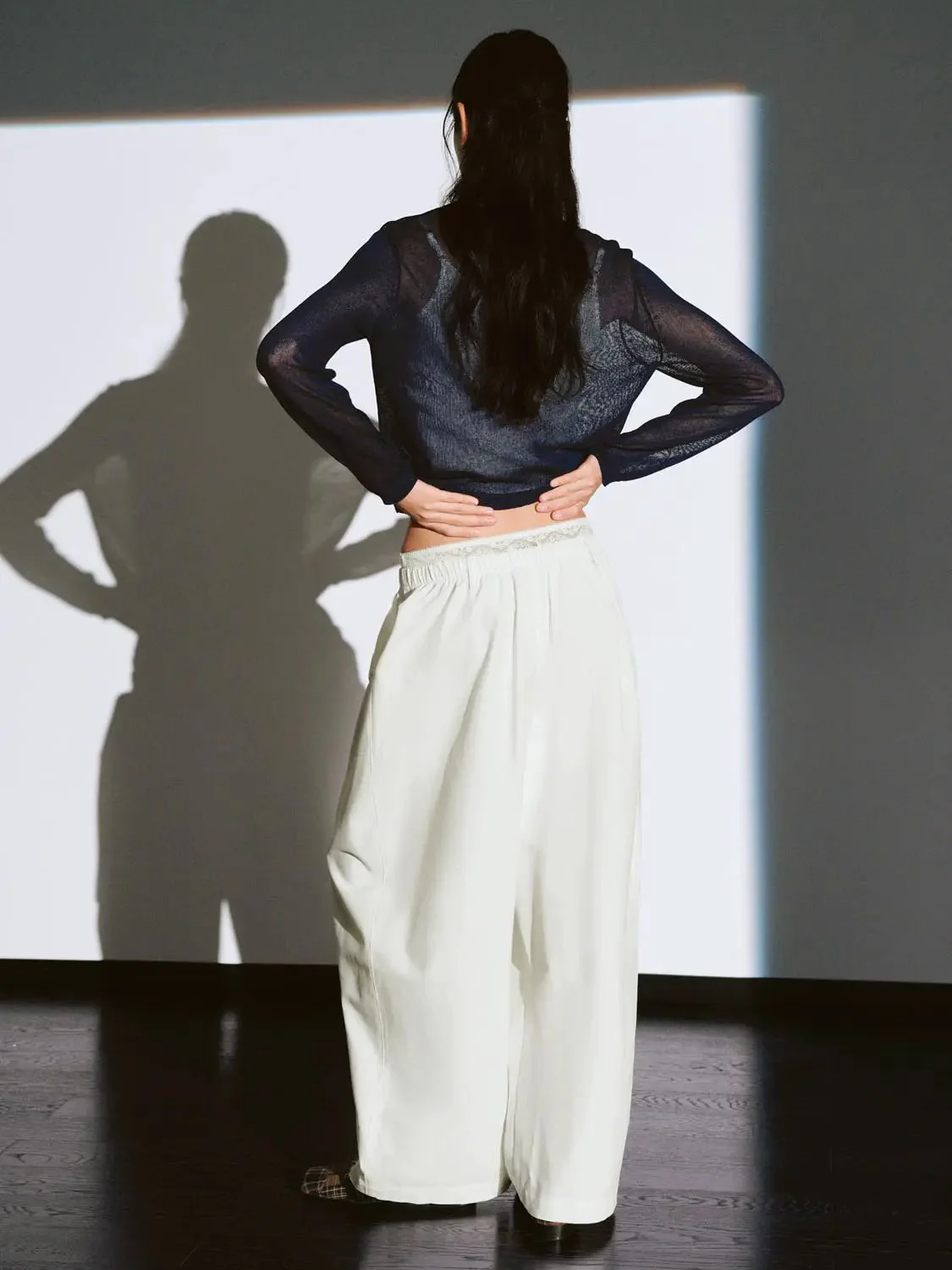 9892-barrel-leg-pants-20.webp Barrel Leg Pants