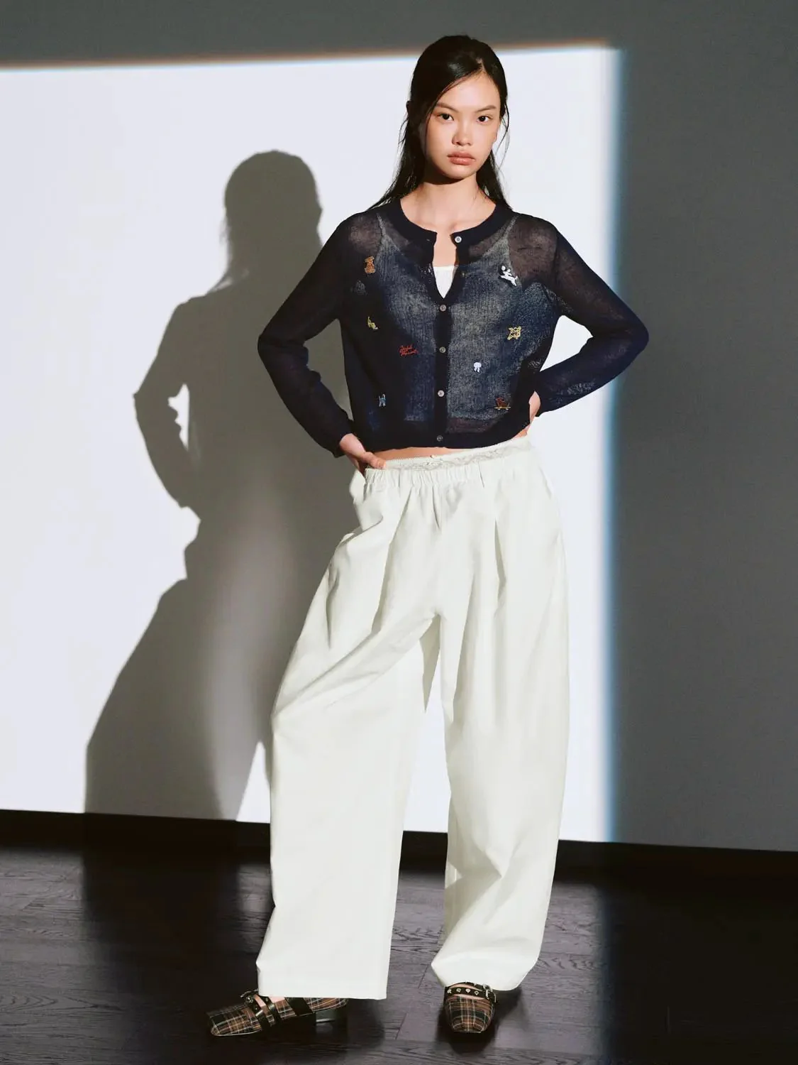 9892-barrel-leg-pants-23.webp Barrel Leg Pants