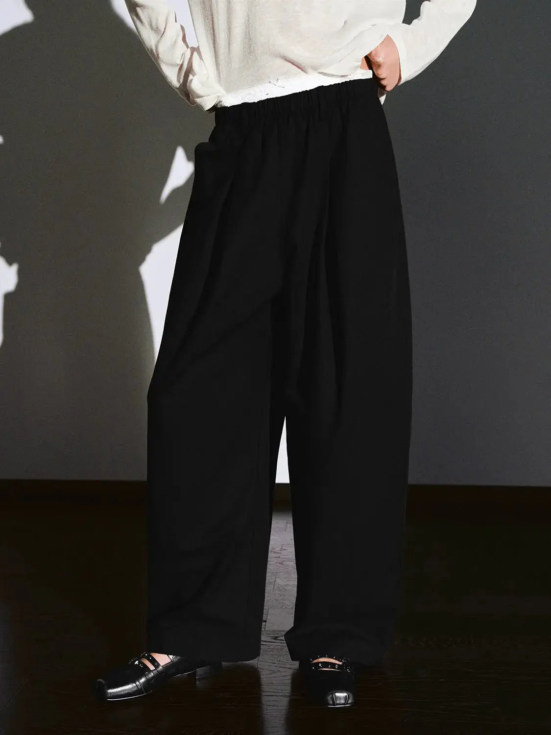 9892-barrel-leg-pants-9.webp Barrel Leg Pants