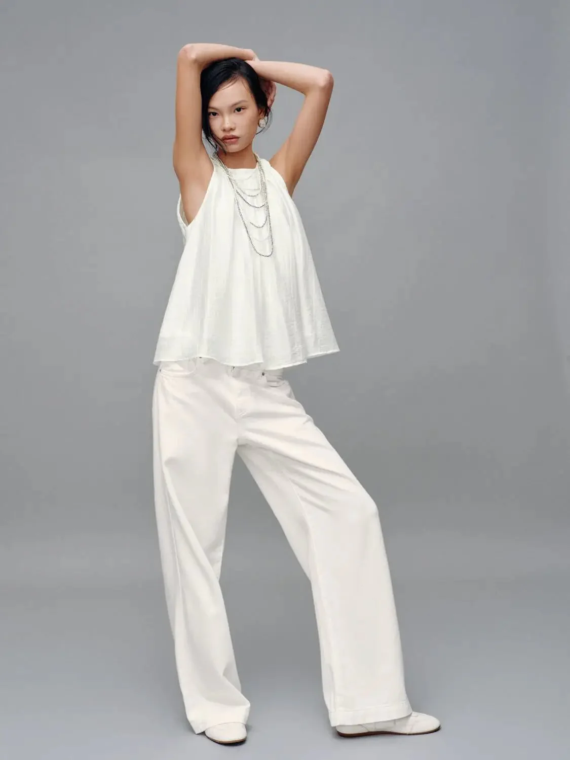 9933-crew-neck-sleeveless-overhead-shirts-19.webp Crew Neck Sleeveless Overhead Shirts