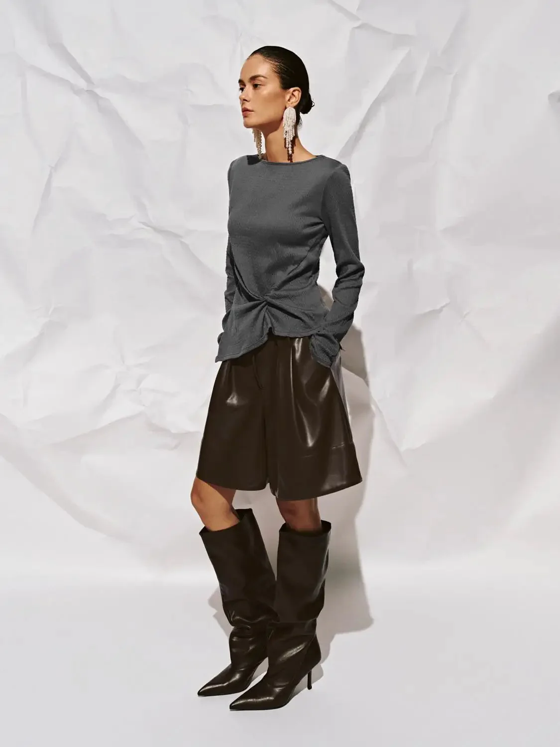 9985-elegant-front-knot-long-sleeve-knit-t-shirt-12.webp Elegant Front Knot Long Sleeve Knit T-Shirt