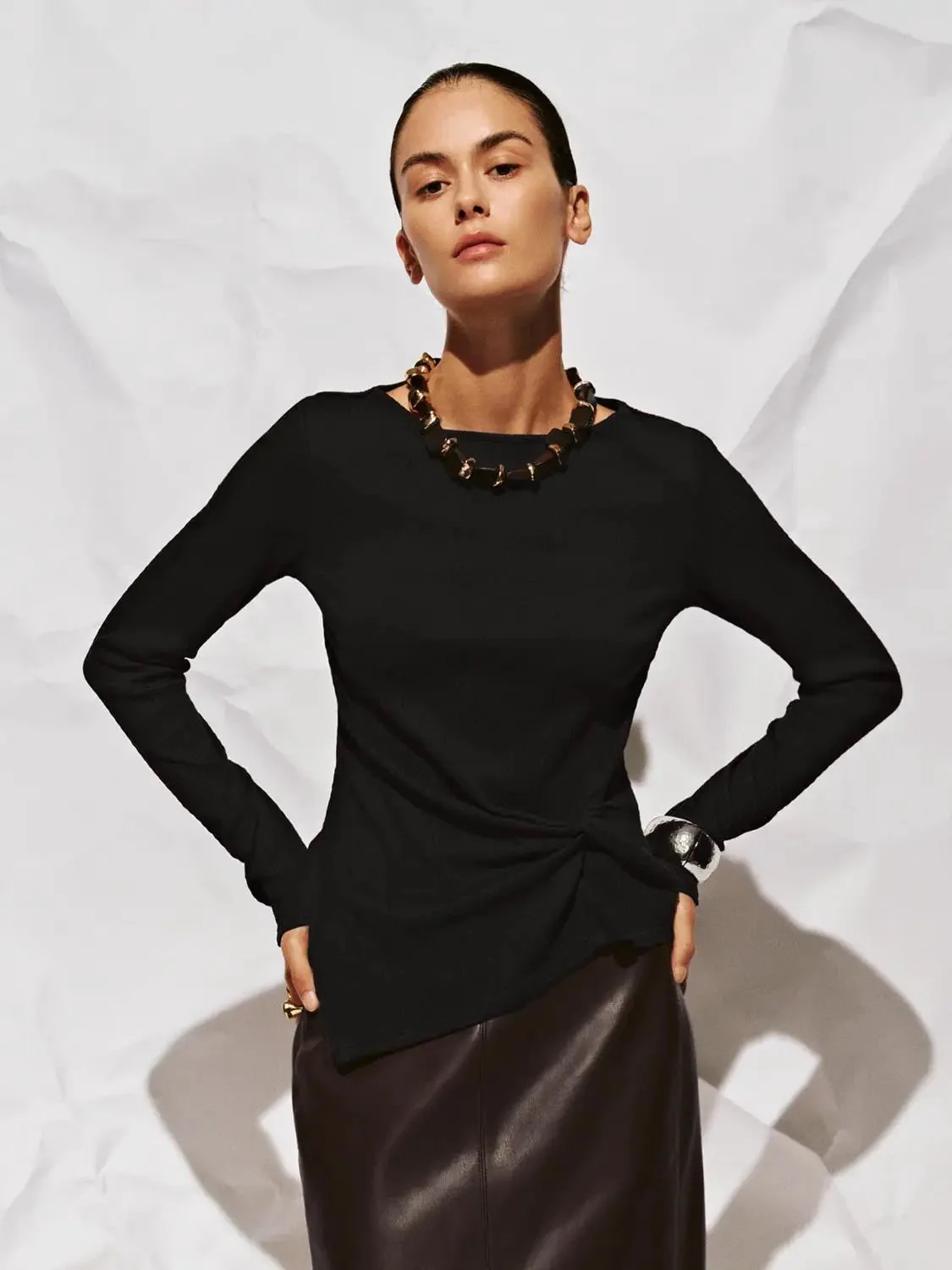 9985-elegant-front-knot-long-sleeve-knit-t-shirt-17.webp Elegant Front Knot Long Sleeve Knit T-Shirt