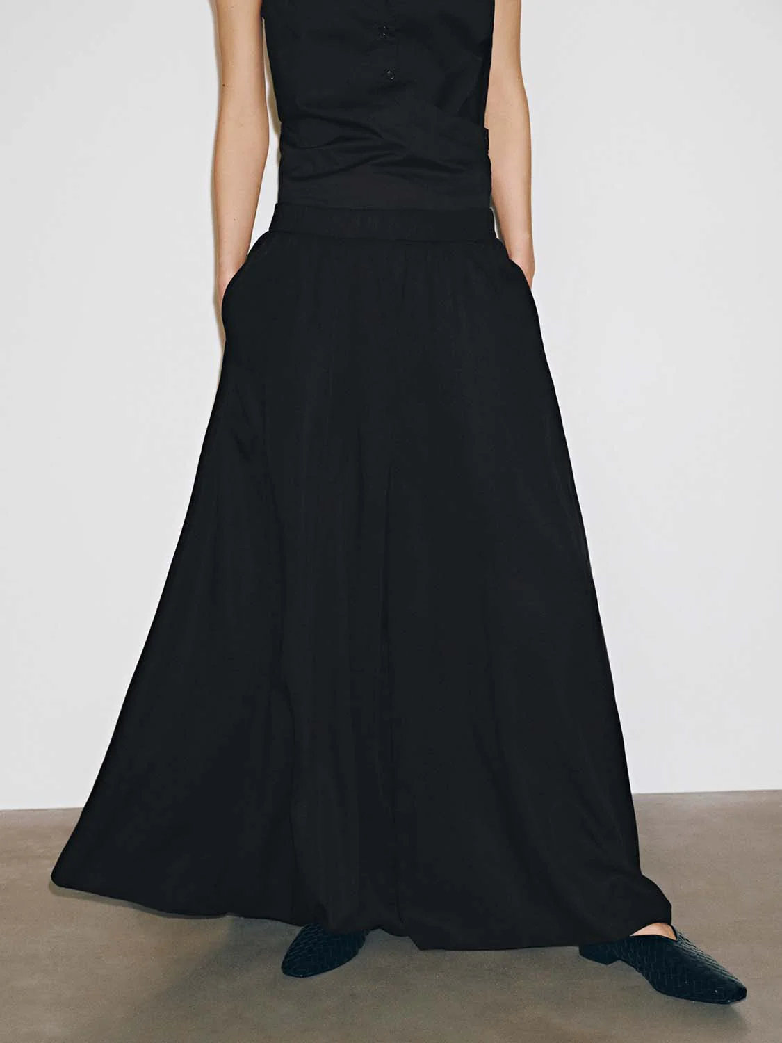 999-pull-on-midi-skirts-9.webp Pull On Midi Skirts